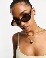 oval sunglasses in tort
